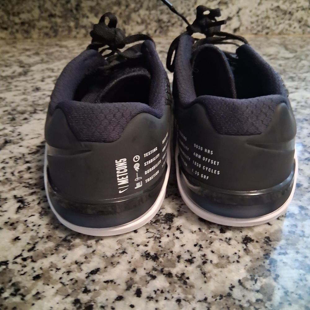 Womens Nike Metcon Black/white Training Shoes Size 8 - Picture 4 of 6